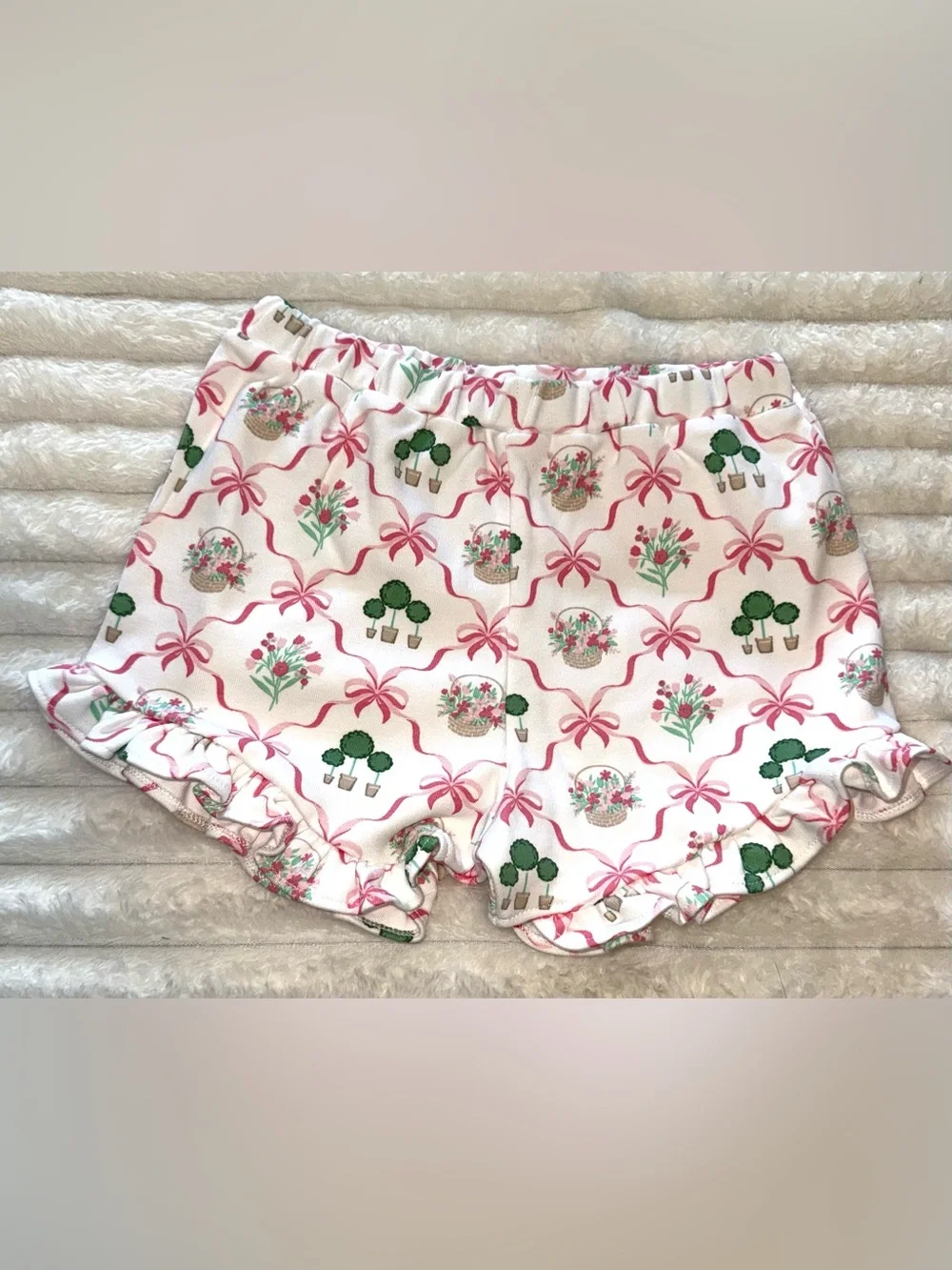 The Beaufort Bonnet Company Shelby Anne Shorts in Boxwoods and Bows, sz 5, NWT